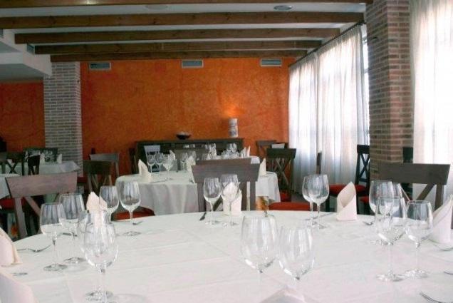 Palacio De Monfarracinos Benavente Restaurant photo