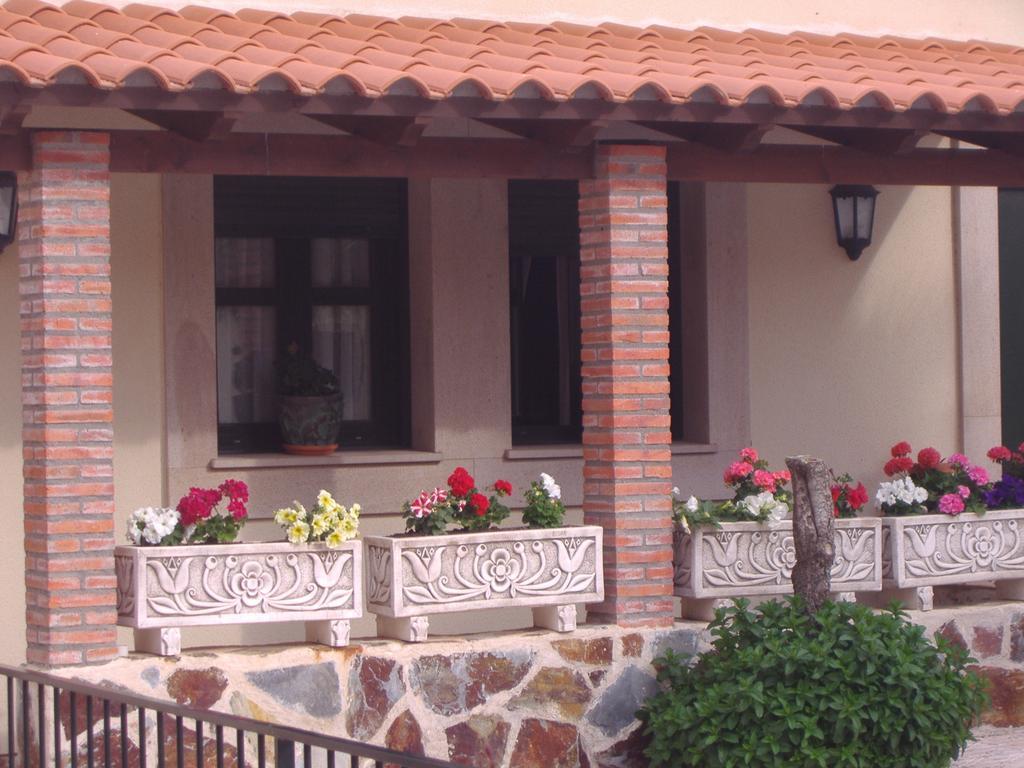 Palacio De Monfarracinos Benavente Extérieur photo